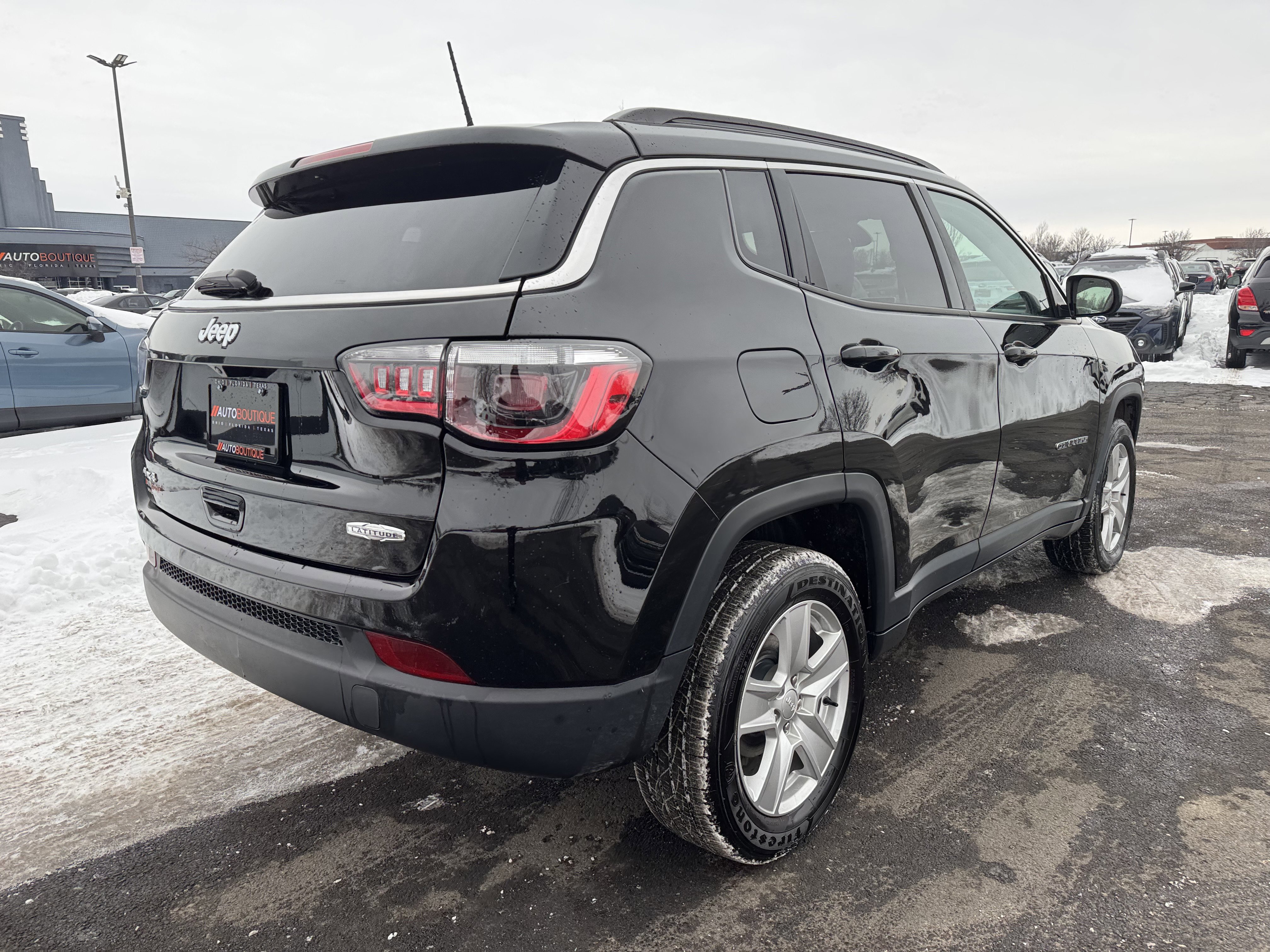 Used 2022 Jeep Compass Latitude w/ Convenience Group image 17