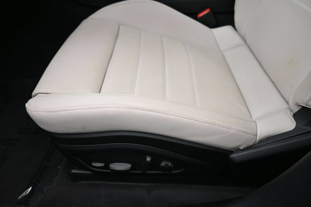 Certified 2026 Porsche Panamera 4 AWD/4WD image 21
