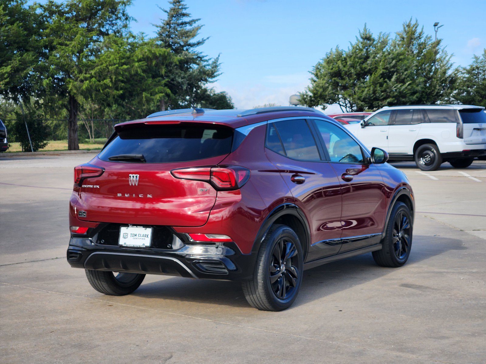 Used 2024 Buick Encore GX Sport Touring w/ Comfort Package FWD image 5