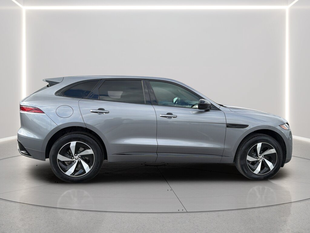 Used 2025 Jaguar F-PACE R-Dynamic S AWD/4WD image 42