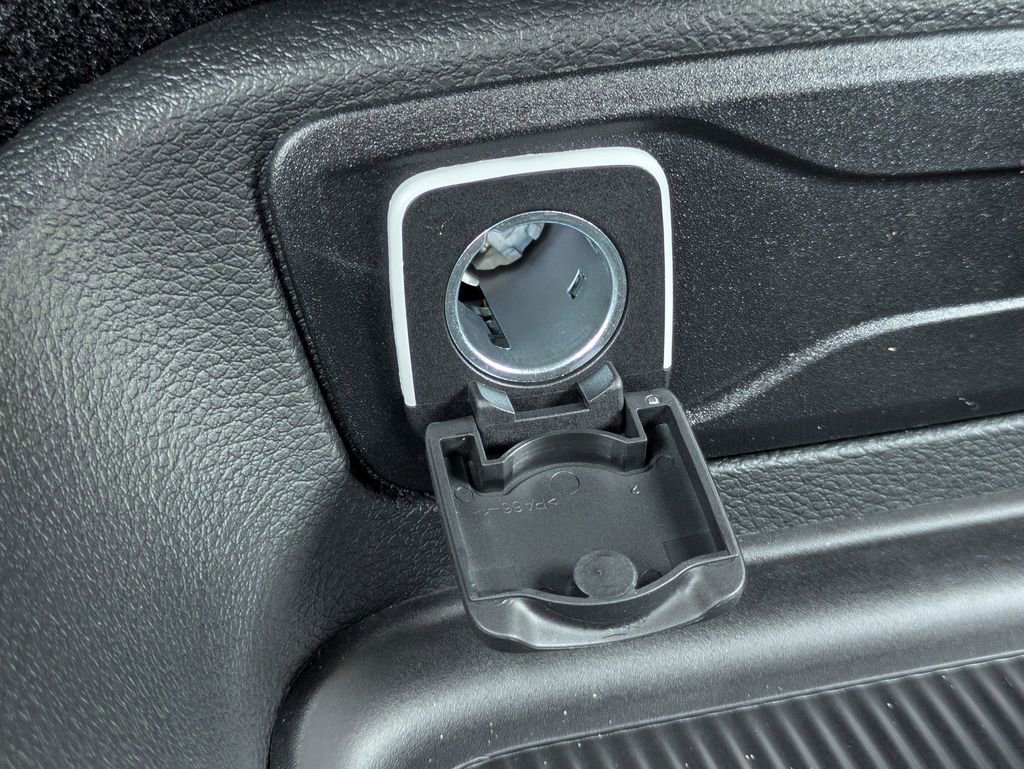 New 2026 Chrysler Pacifica Select image 27