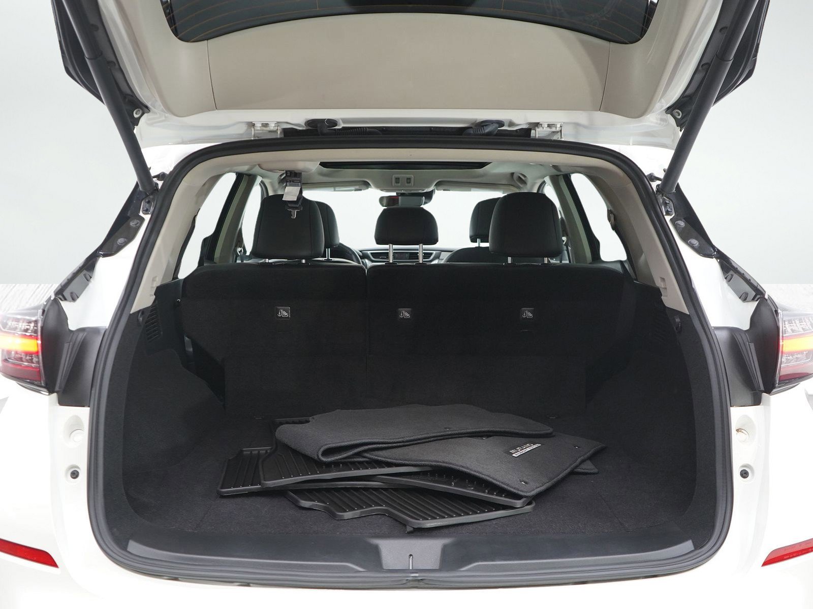 Used 2024 Nissan Murano SL image 15