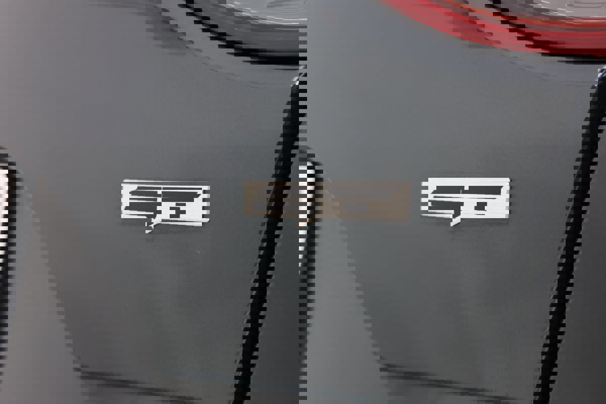 Used 2023 Kia Stinger GT2 image 16