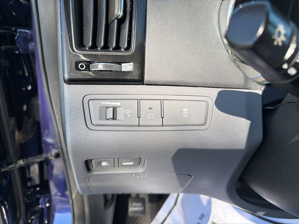 Used 2013 Hyundai Sonata Limited FWD image 21