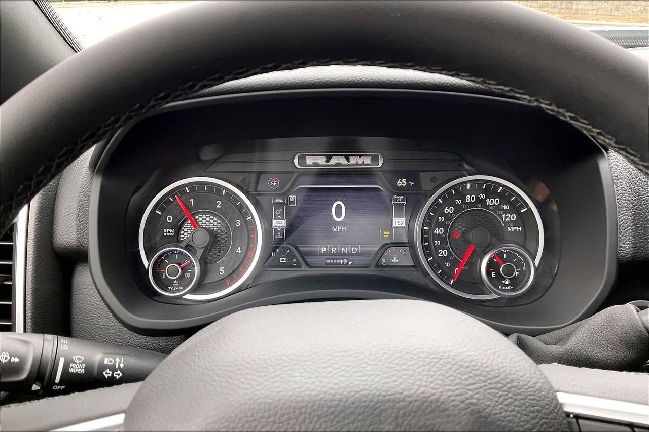 New 2026 RAM 3500 Big Horn AWD/4WD image 10