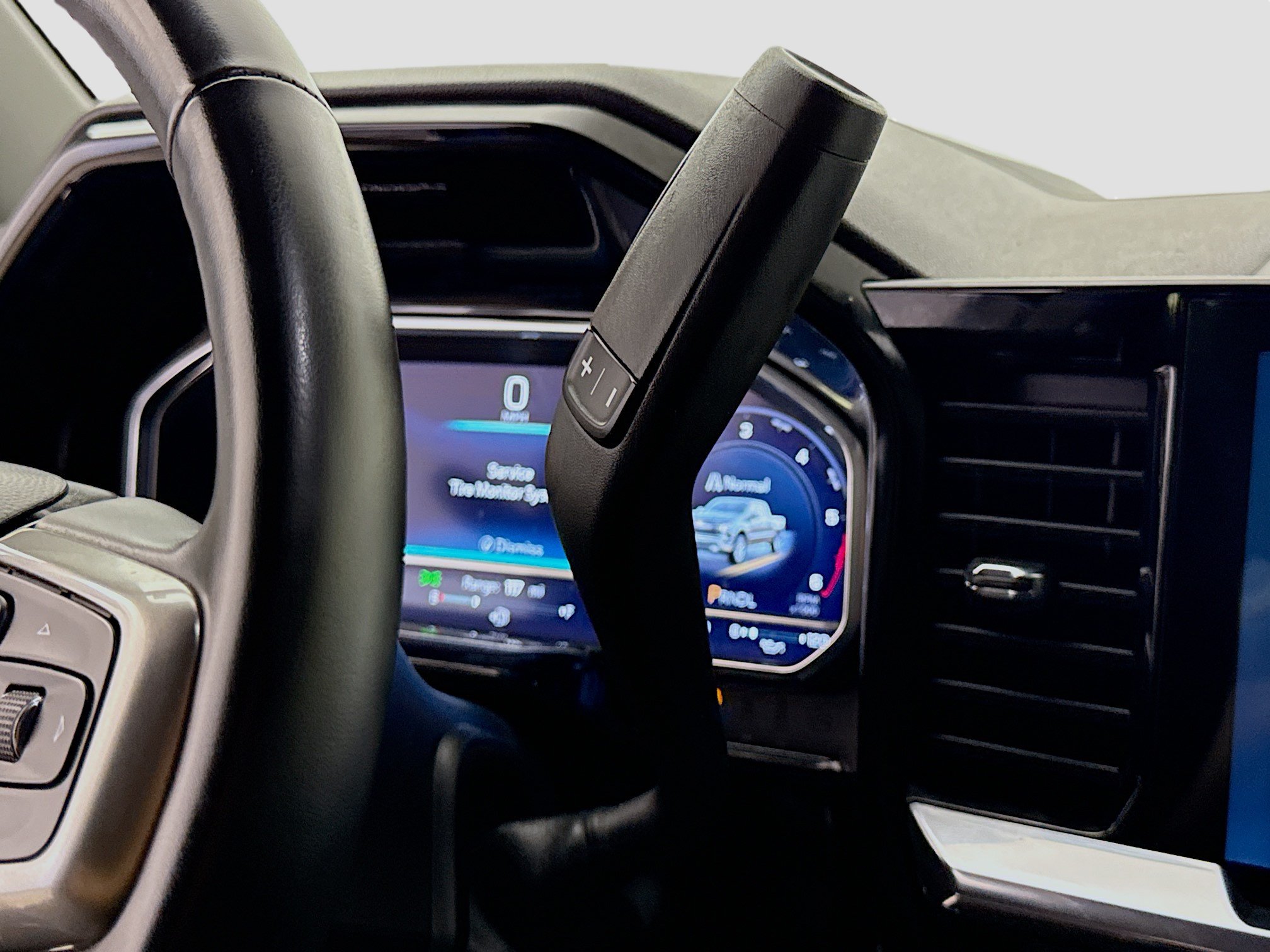 Used 2023 Chevrolet Silverado 1500 RST RWD image 19