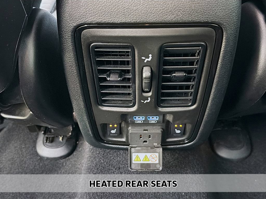Used 2025 Dodge Durango R/T w/ Blacktop Package AWD/4WD image 12
