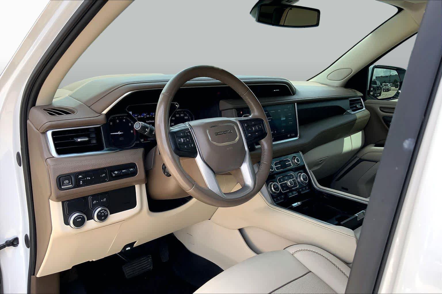 Certified 2021 GMC Yukon XL Denali RWD image 18