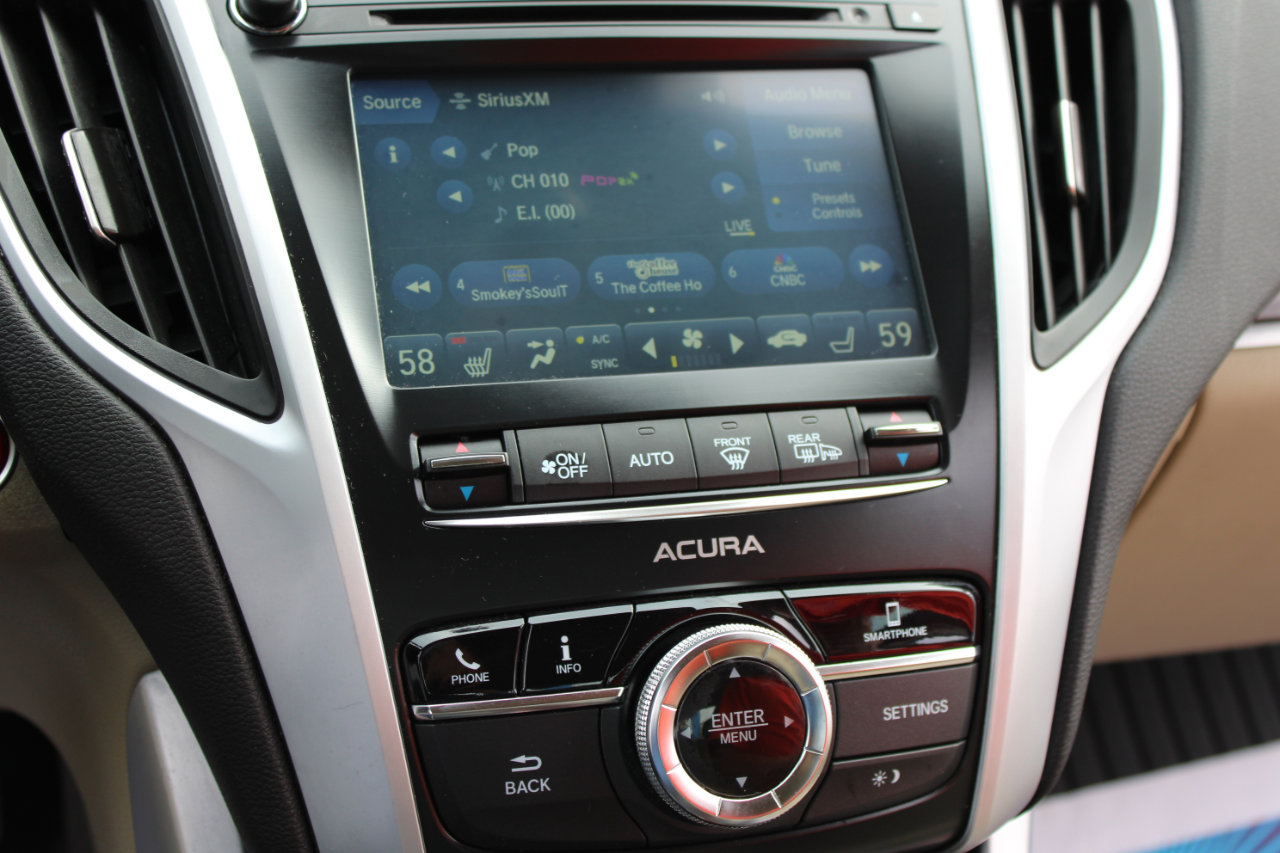 Used 2018 Acura TLX image 29