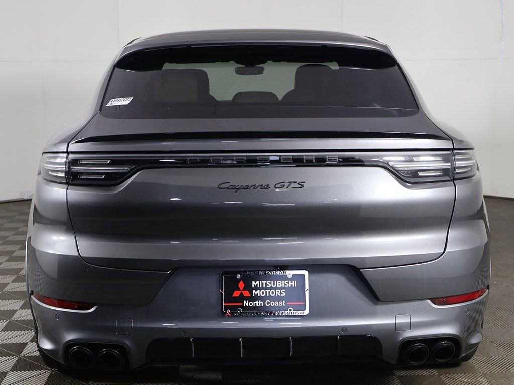 Used 2021 Porsche Cayenne GTS w/ Premium Package Plus AWD/4WD image 14