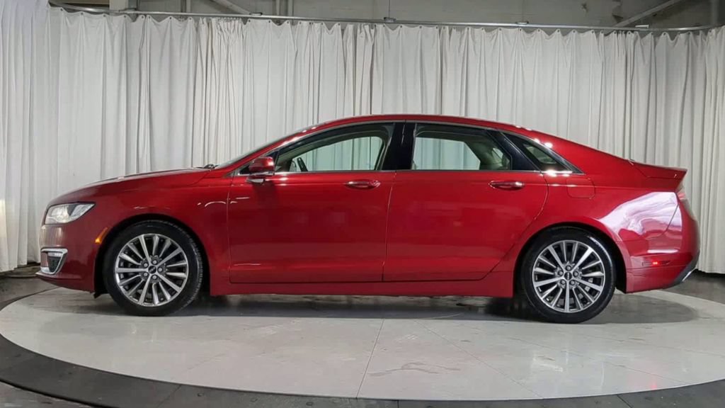 Used 2017 Lincoln MKZ Premiere FWD image 6