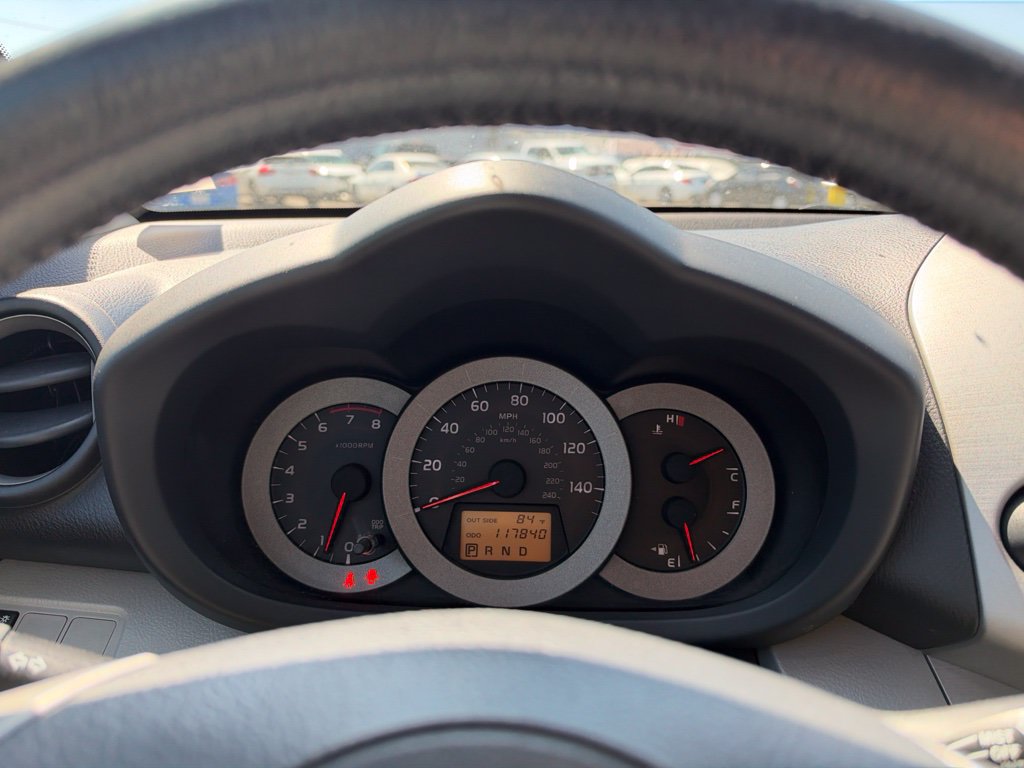 Used 2007 Toyota RAV4 Limited FWD image 17