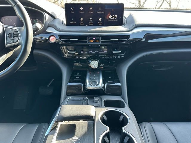 Used 2023 Acura MDX SH-AWD image 8