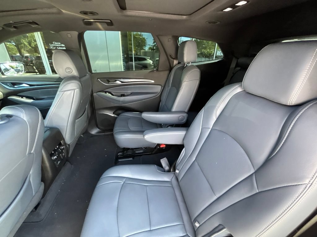 Used 2023 Buick Enclave Premium w/ Experience Buick Package AWD/4WD image 18