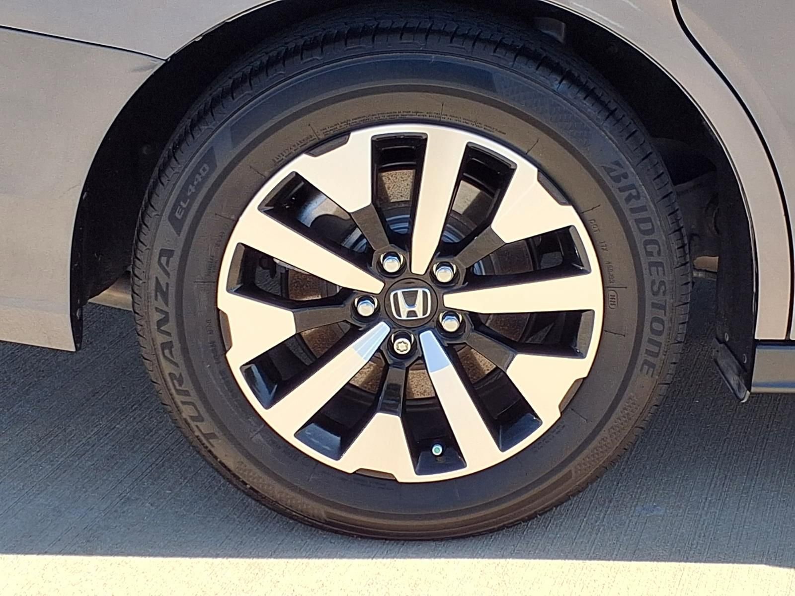 Used 2026 Honda Odyssey EX-L image 28