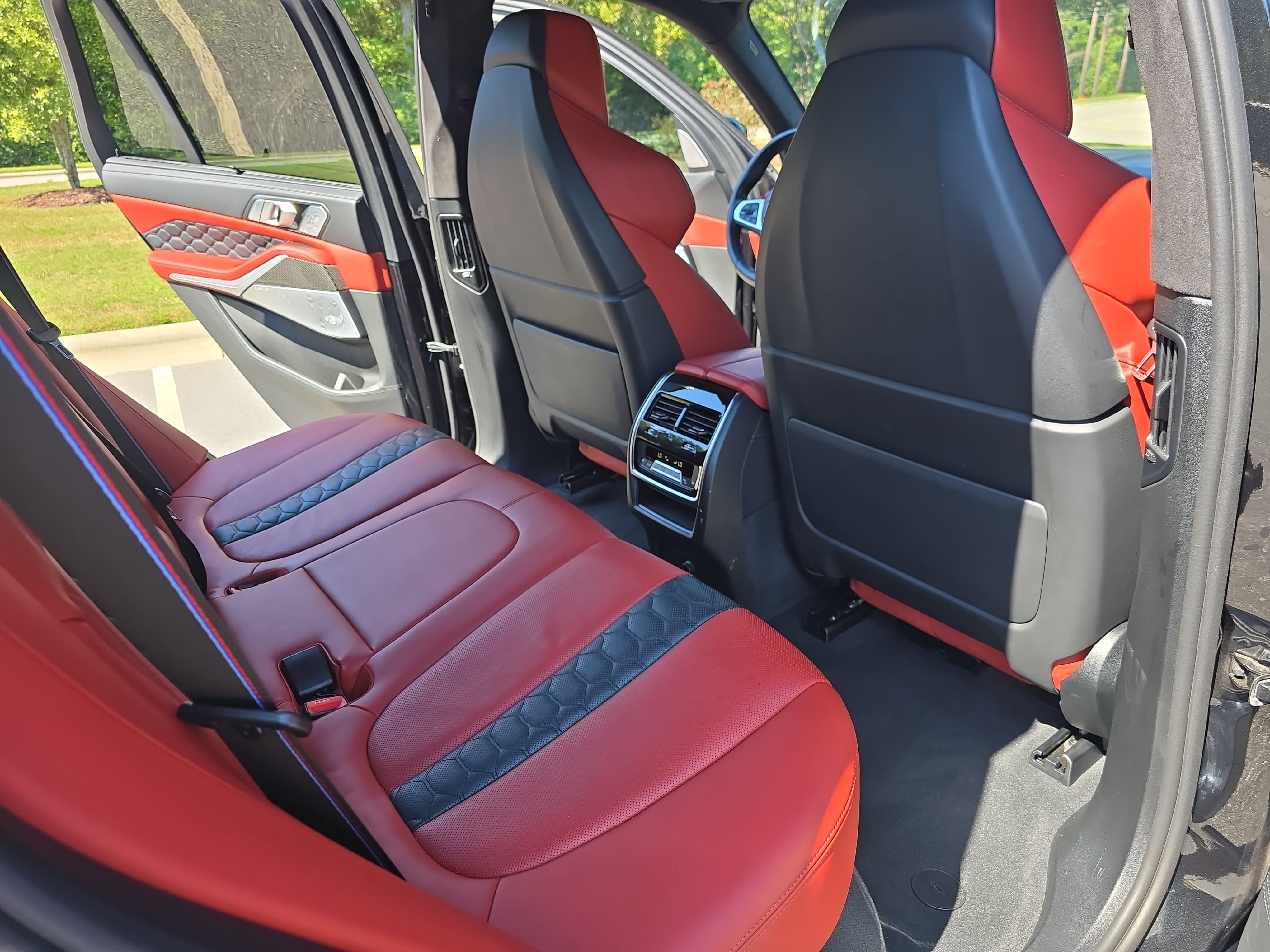 Used 2021 BMW X5 M w/ Competition Package AWD/4WD image 11