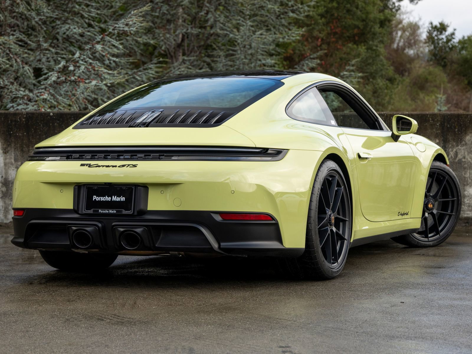 Used 2025 Porsche 911 Carrera 4 GTS image 10