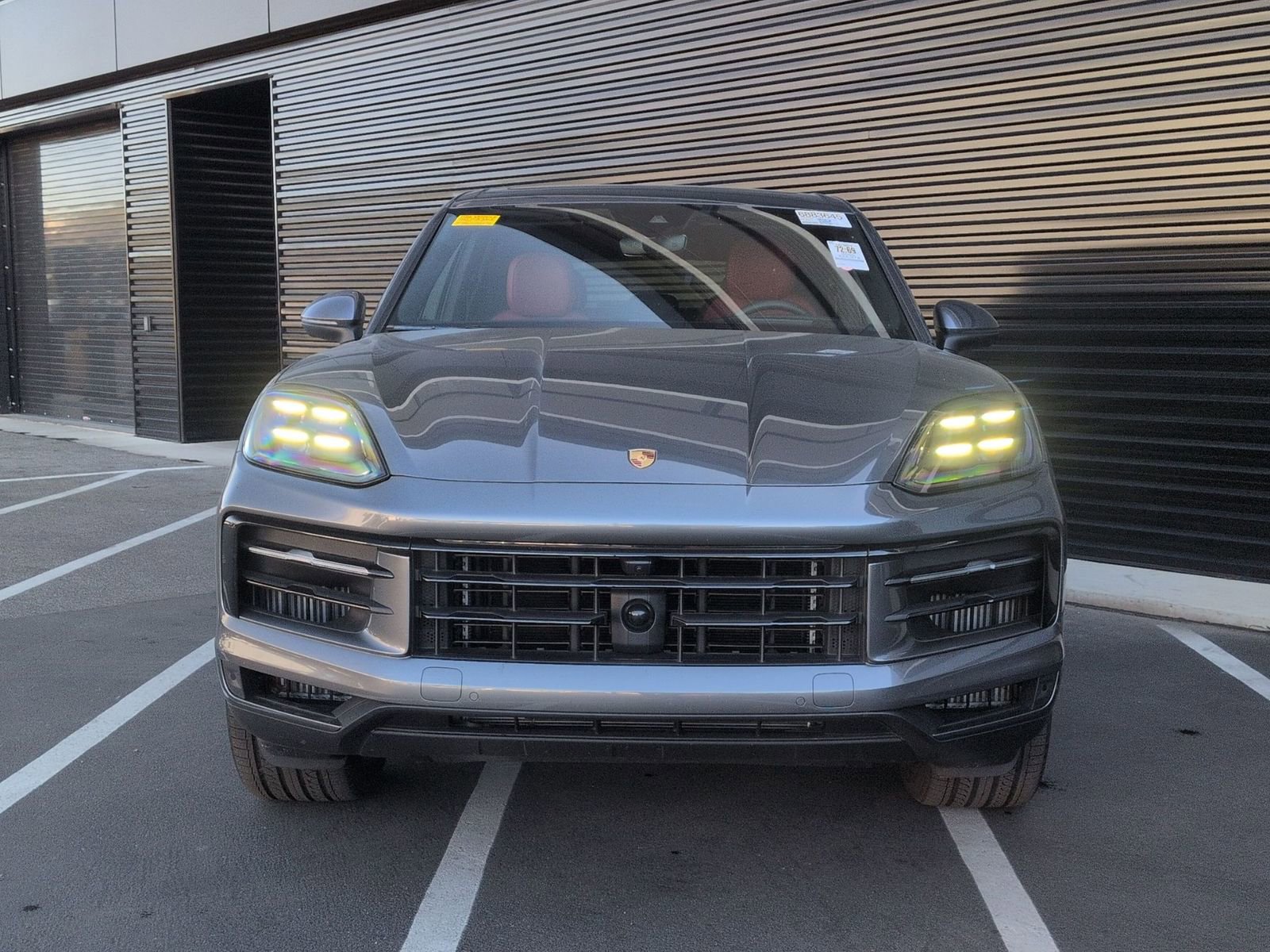 Certified 2025 Porsche Cayenne S image 6