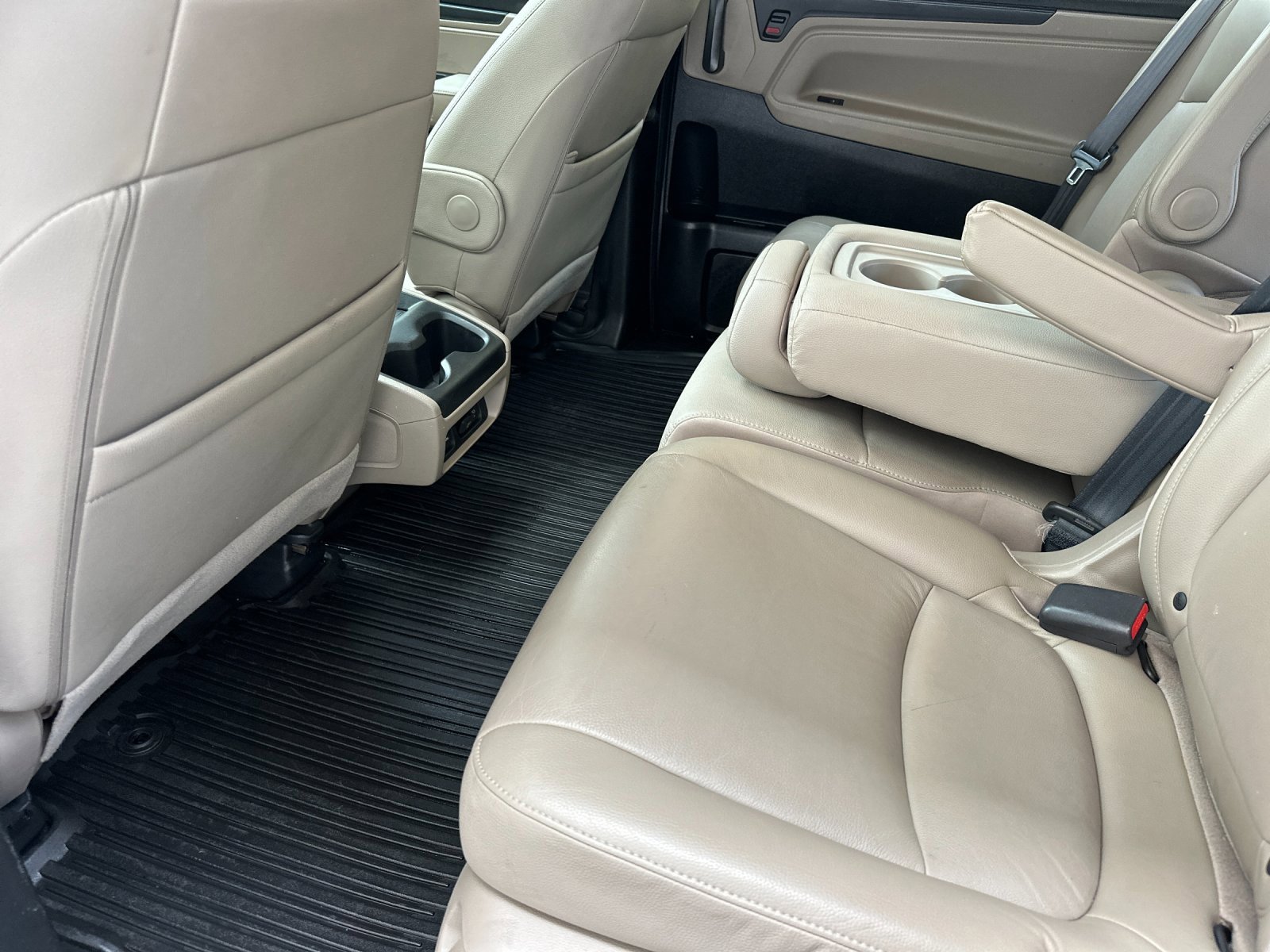 Used 2018 Honda Odyssey EX-L image 13