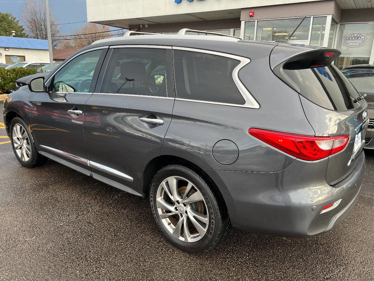 Used 2013 INFINITI JX35 AWD w/ Premium Pkg image 11