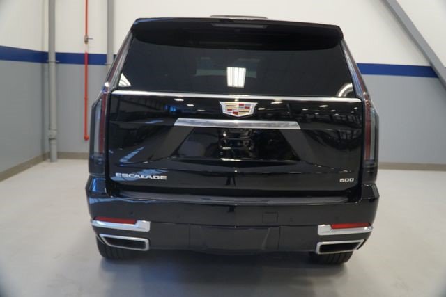 Certified 2025 Cadillac Escalade Premium Luxury AWD/4WD image 5
