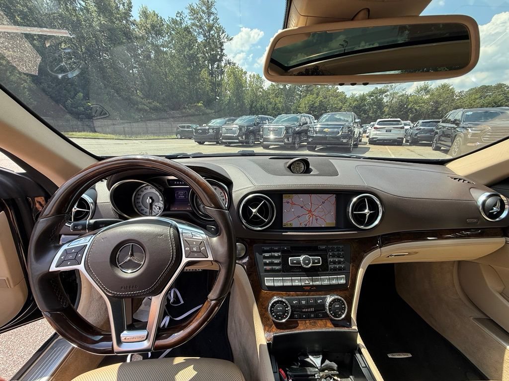 Used 2013 Mercedes-Benz SL 550 image 8