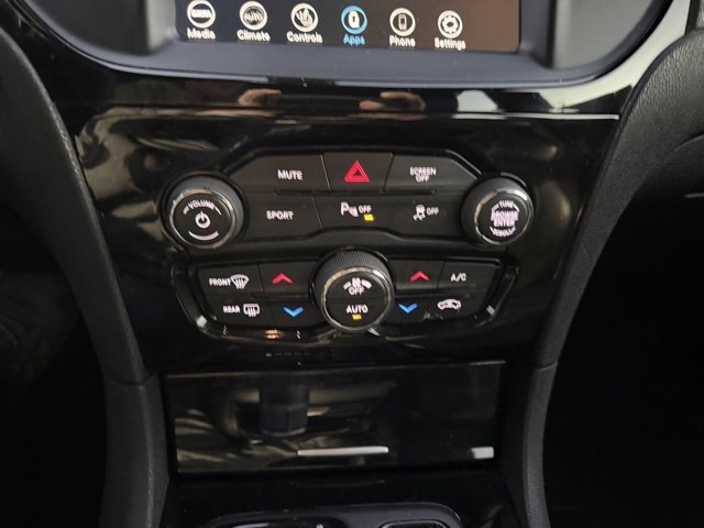 Used 2021 Chrysler 300 S image 27