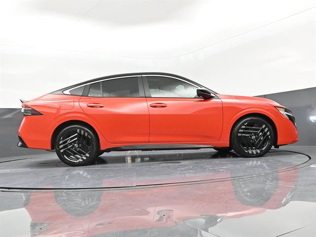 Used 2026 Nissan Sentra SR w/ SR Premium Package FWD image 29