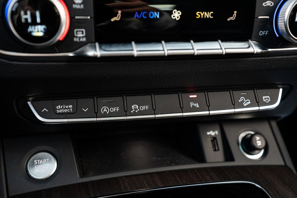 Used 2023 Audi Q5 2.0T Premium w/ Convenience Package image 30