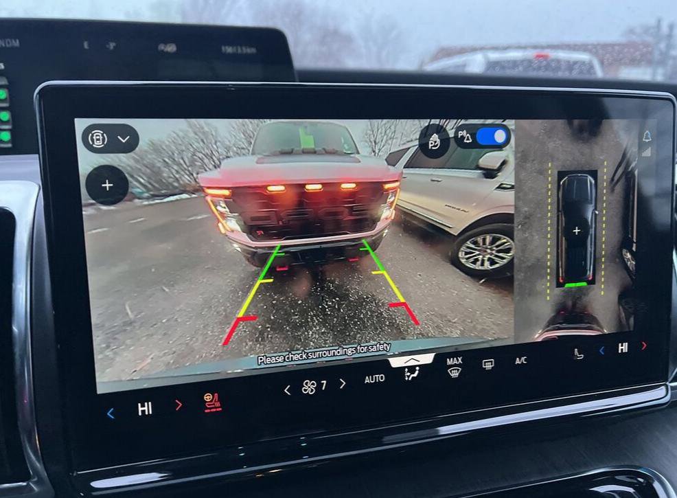 Used 2025 Ford Expedition Platinum w/ Platinum Ultimate Package image 18