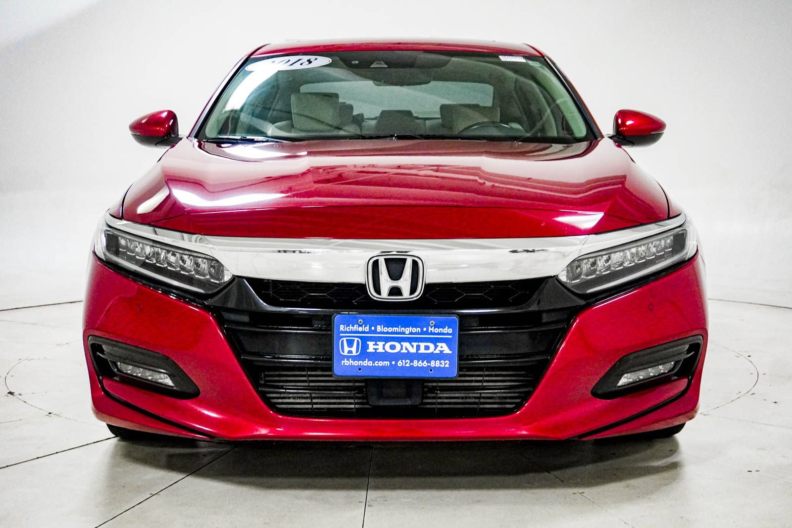 Used 2018 Honda Accord Touring image 15