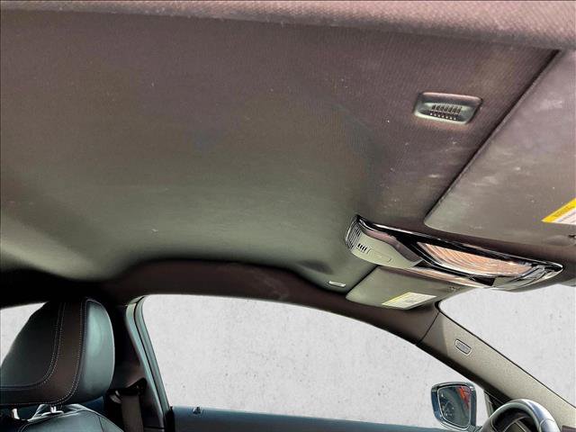 Used 2023 BMW 230i Coupe w/ M Sport Package RWD image 13