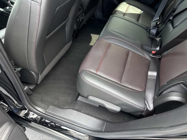 Used 2021 Chevrolet Blazer RS w/ Enhanced Convenience Package FWD image 13