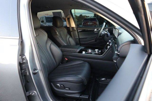 Used 2025 Genesis GV80 2.5T Standard AWD/4WD image 27