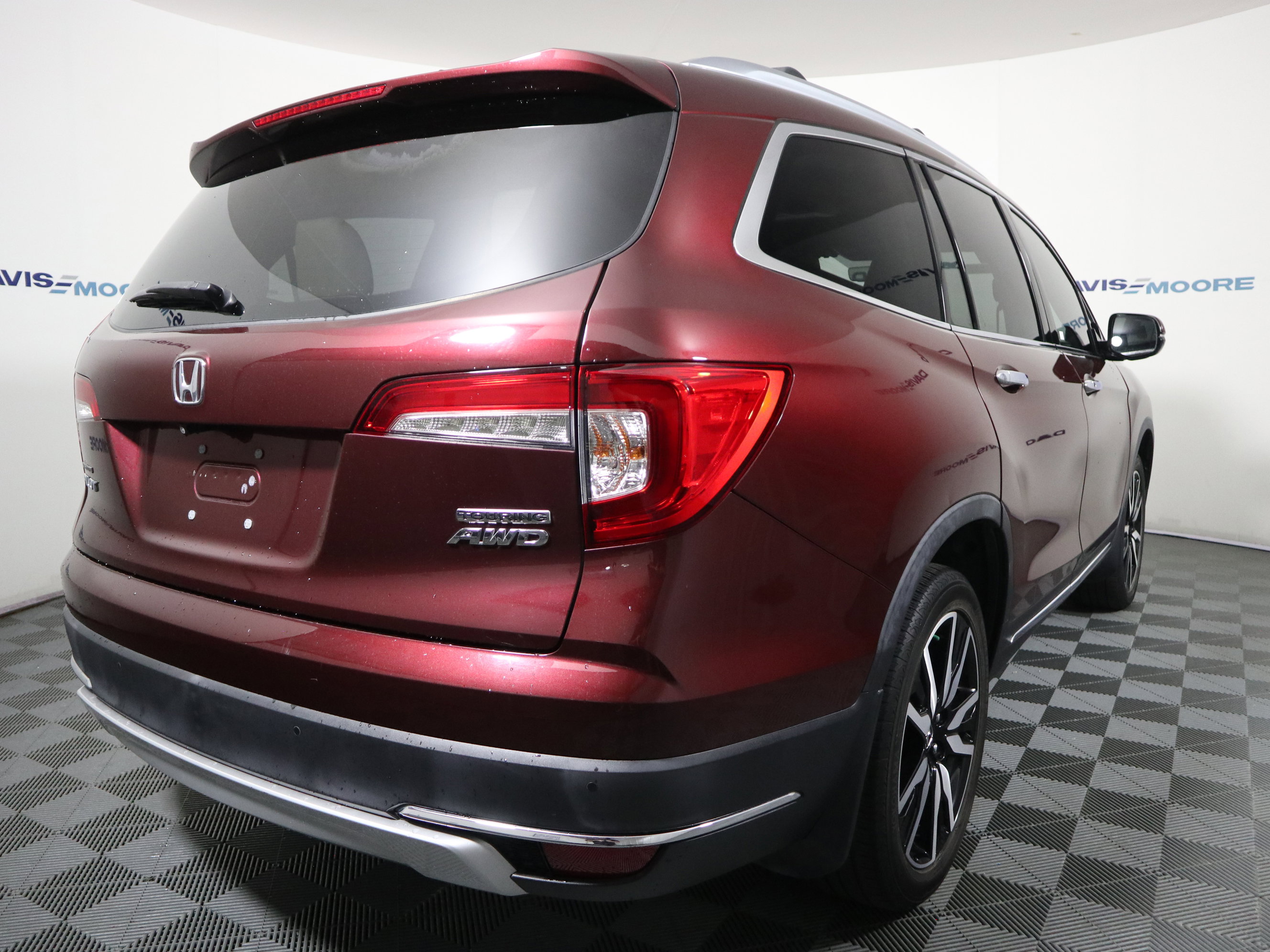 Used 2019 Honda Pilot Touring image 5