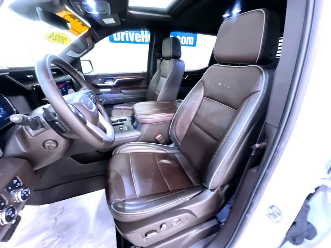 Used 2024 GMC Sierra 1500 Denali w/ Denali Reserve Package AWD/4WD image 14