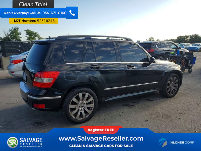 Used 2011 Mercedes-Benz GLK 350 4MATIC image 4