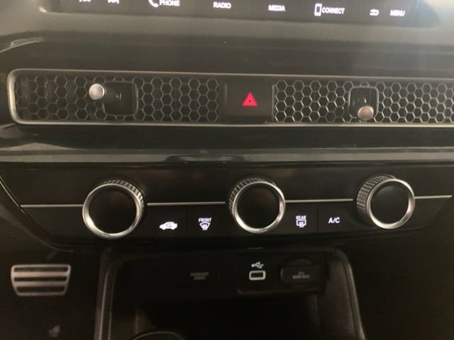 Used 2023 Honda Civic Sport image 18