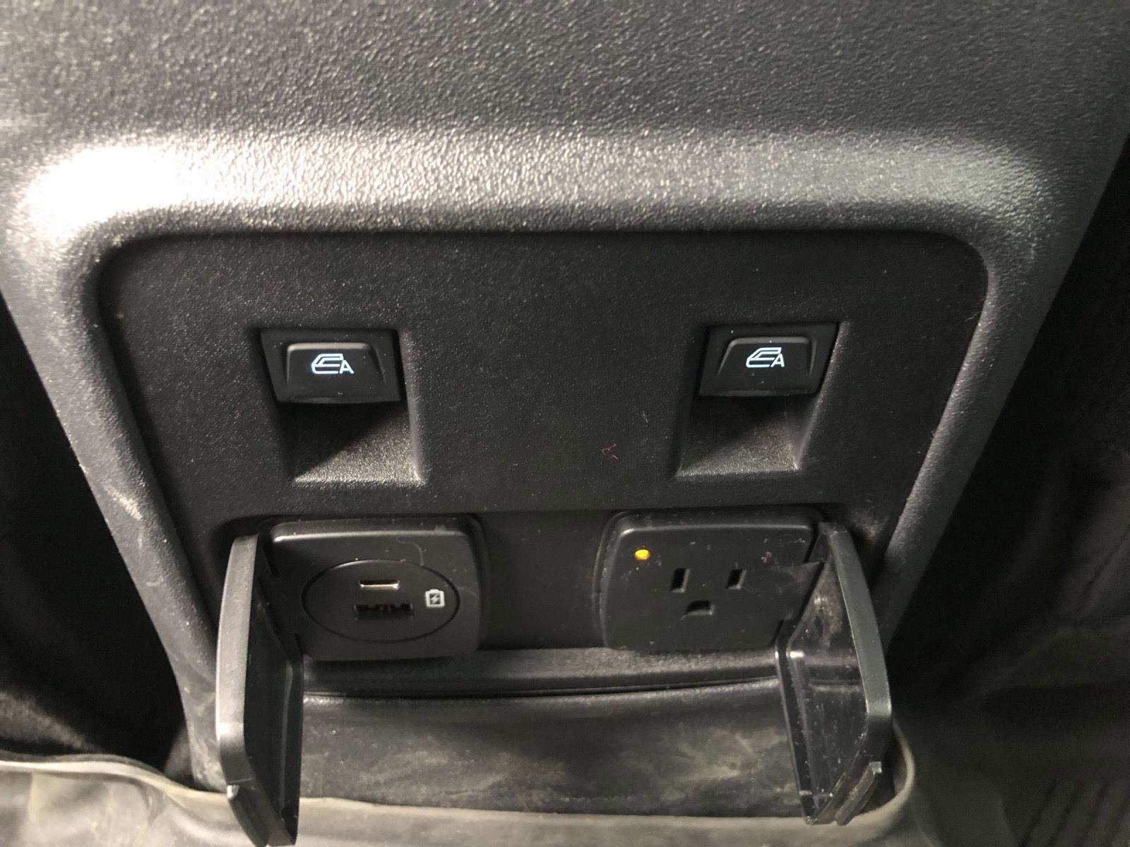 Used 2023 Ford Bronco Wildtrak image 23