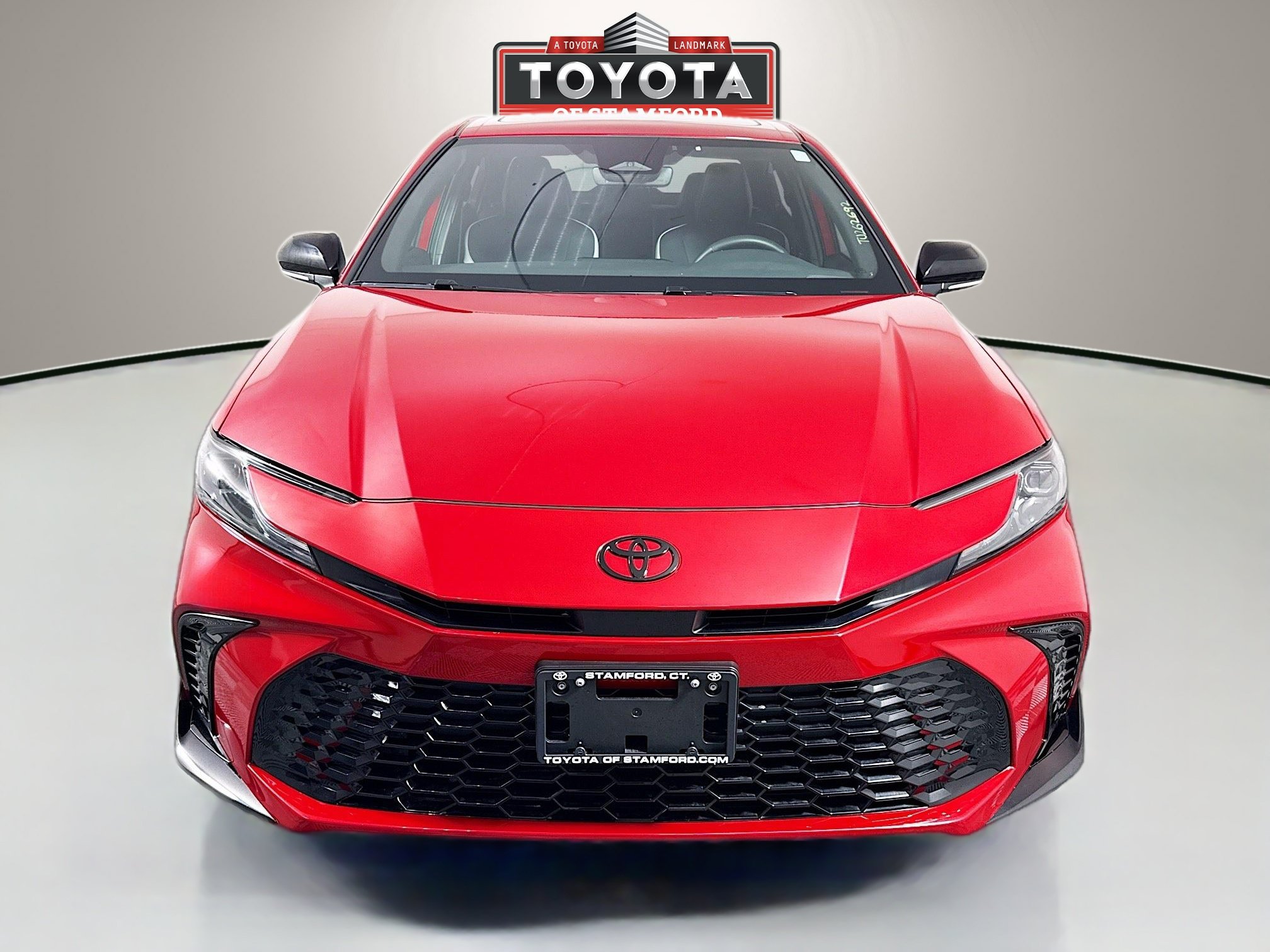 Certified 2026 Toyota Camry Hybrid FWD image 2