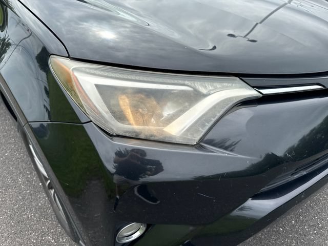 Used 2016 Toyota RAV4 XLE AWD/4WD image 12