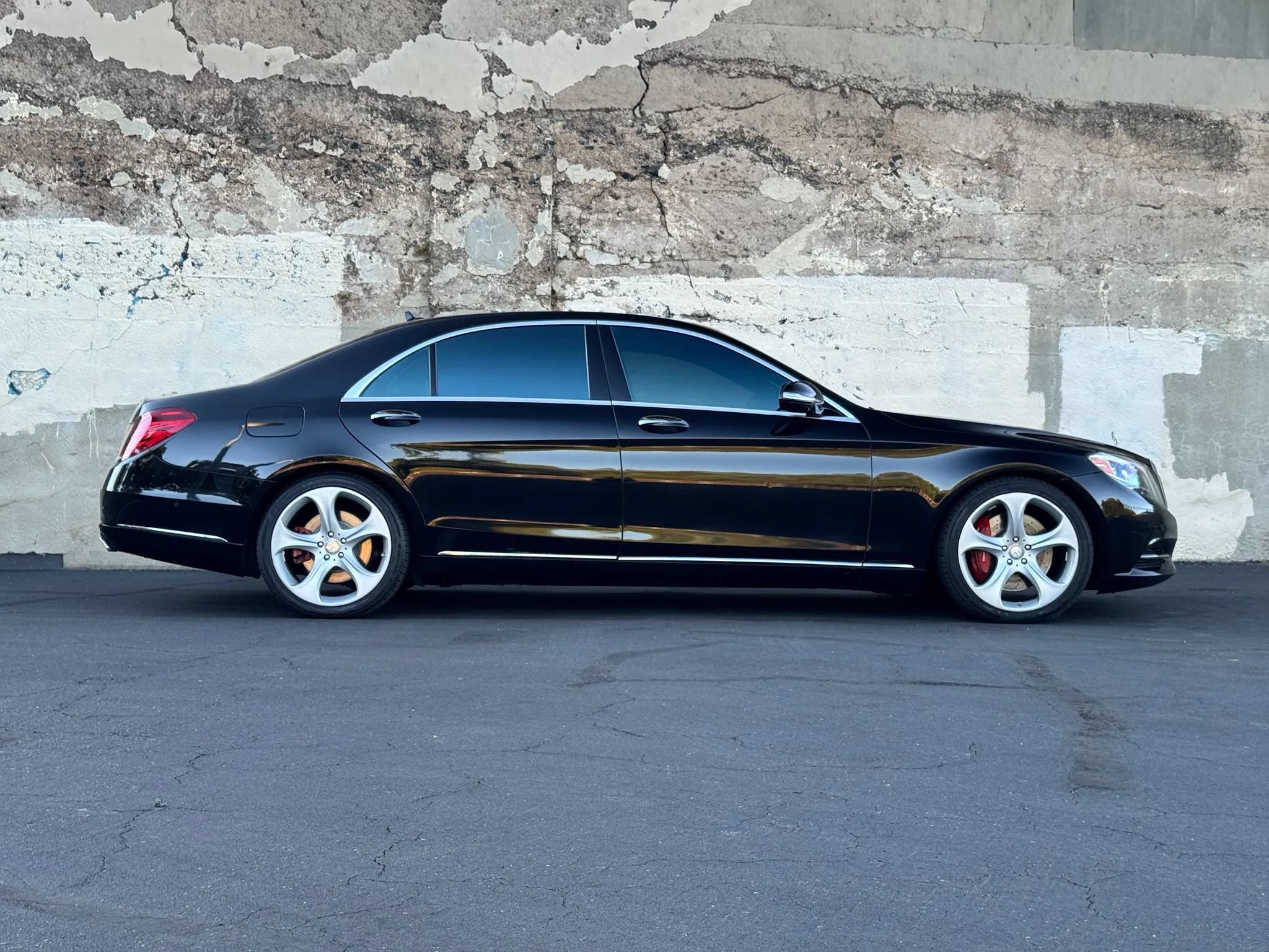 Used 2014 Mercedes-Benz S 550 Sedan image 3