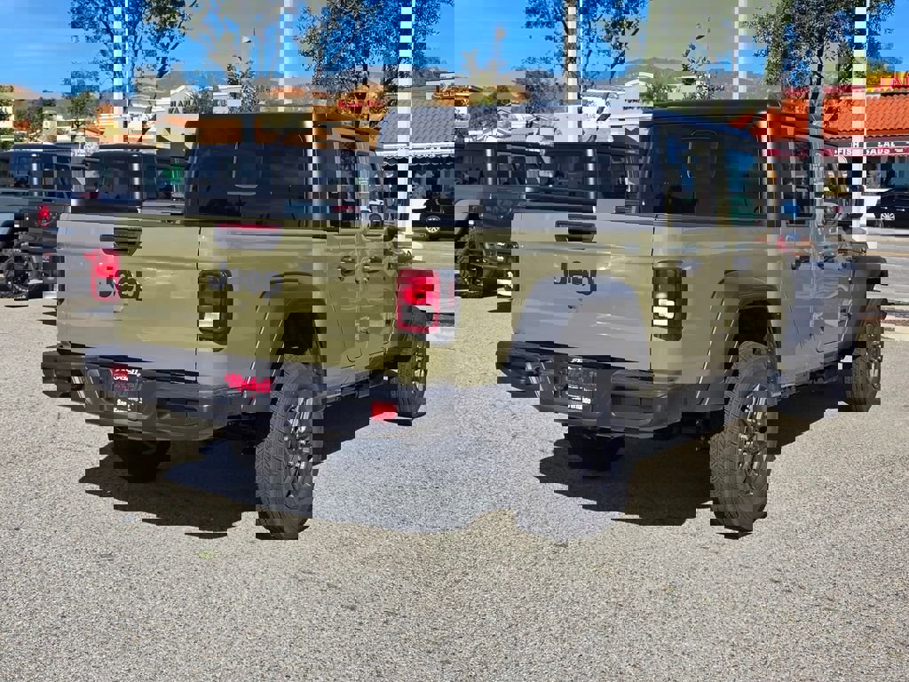 New 2026 Jeep Gladiator Sport image 4