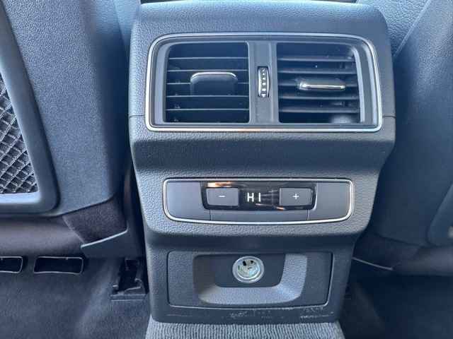 Used 2019 Audi Q5 2.0T Premium w/ Convenience Package image 13