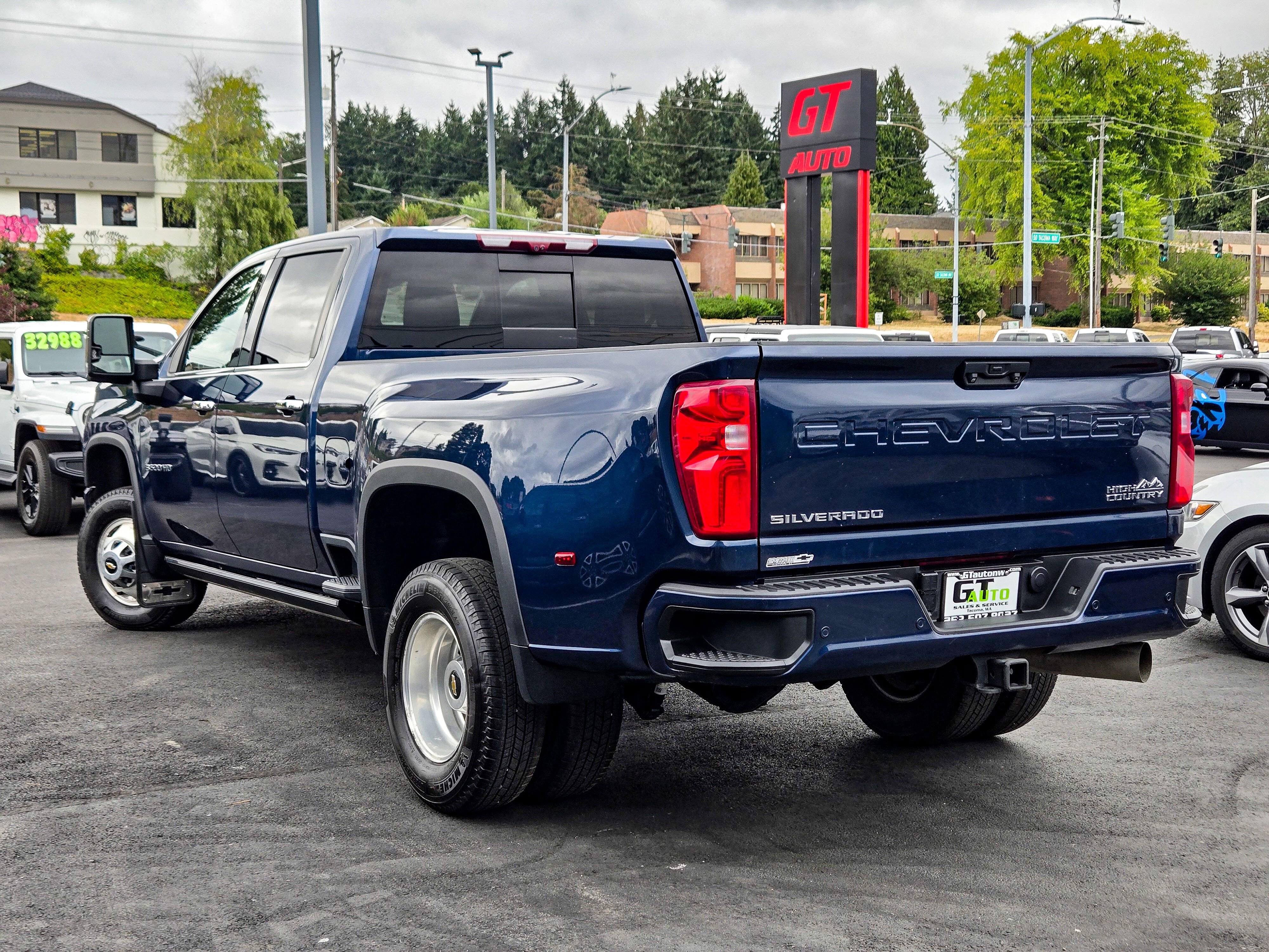 Used 2023 Chevrolet Silverado 3500 High Country w/ LPO, Hitch Package image 10