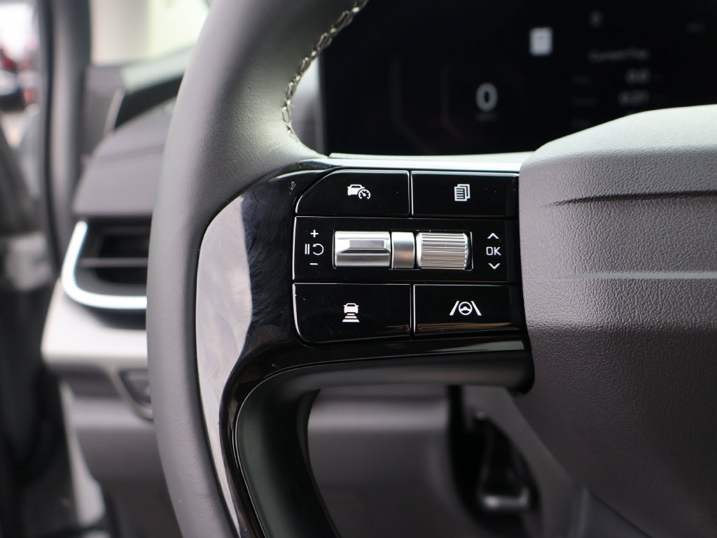 New 2027 Kia Carnival SX w/ Dark Edition Package FWD image 20