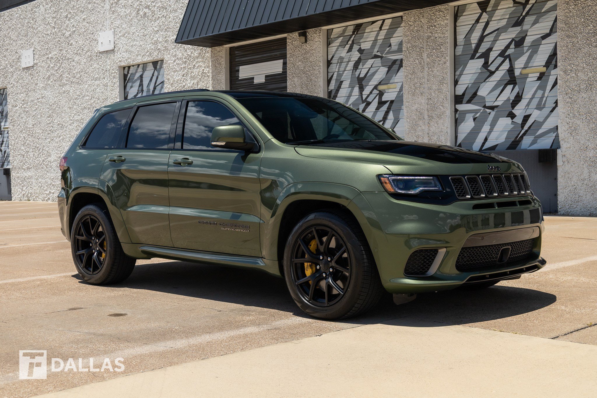 Used 2021 Jeep Grand Cherokee Trackhawk AWD/4WD image 18