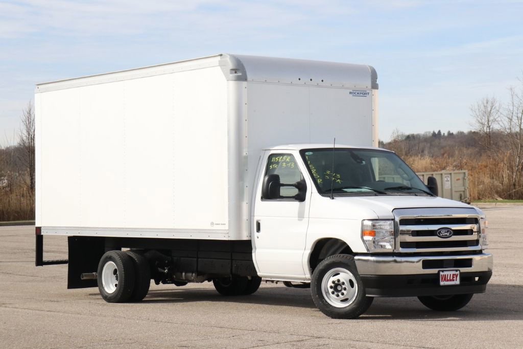 New 2027 Ford E-450 and Econoline 450 Super Duty w/ Power Equipment Group image 2