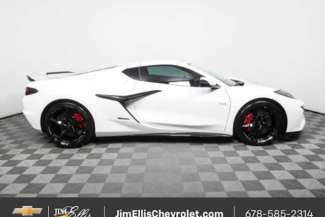 New 2026 Chevrolet Corvette E-Ray w/ Stars & Steel Limited Edition AWD/4WD image 2