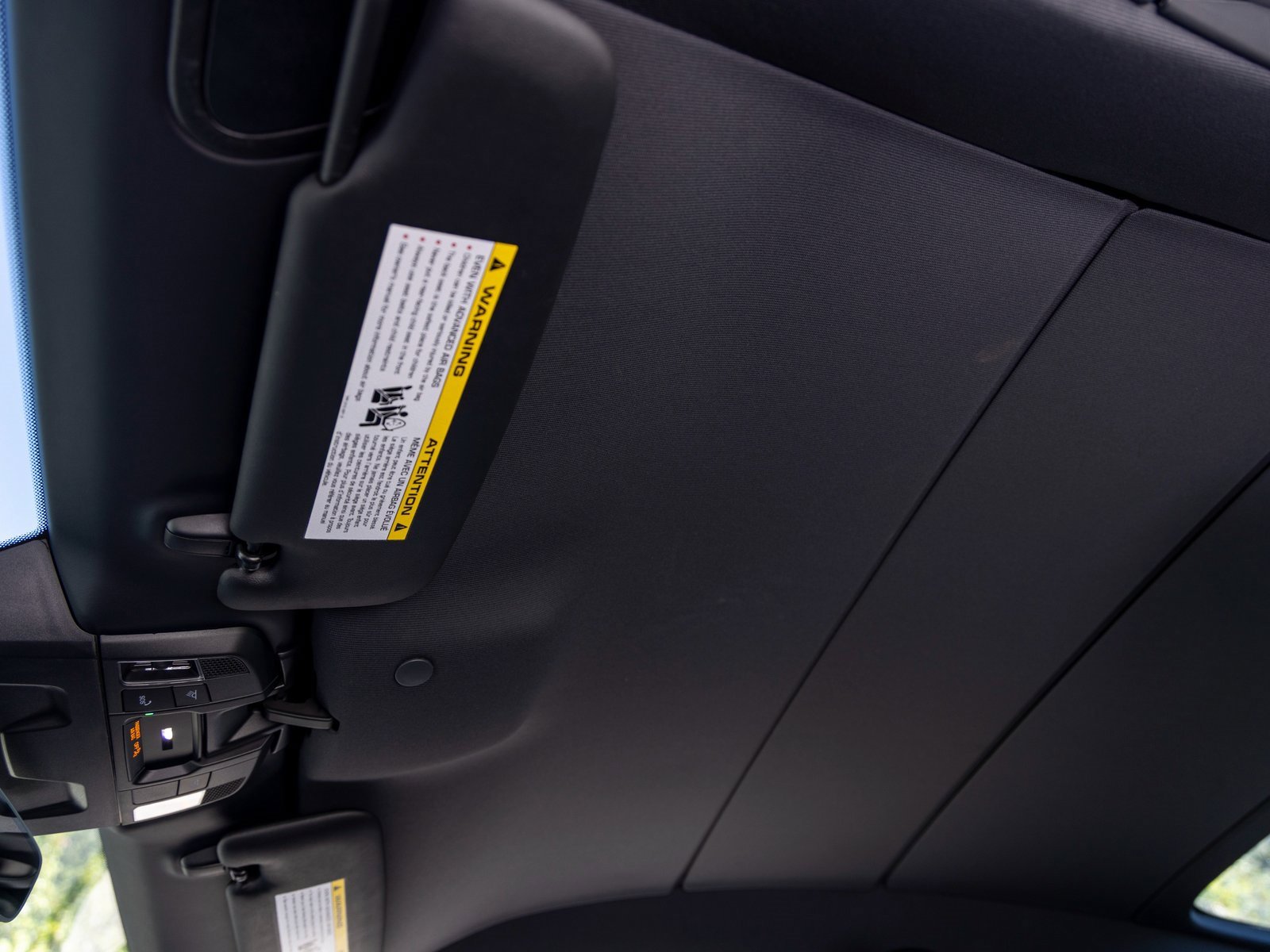 Certified 2025 Porsche 911 Carrera 4 GTS image 32